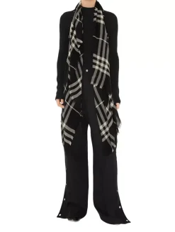 Check Wool Scarf