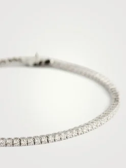 Classic 18K White Gold Four-Prong Line Bracelet With Diamonds