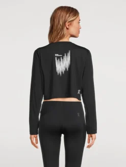 Train Long-Sleeve Cropped T-Shirt