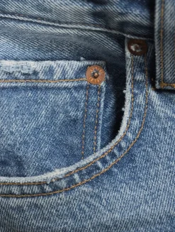 V-Waist Baggy Jeans
